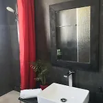 Апартаменты Fine Designed Flat 302 *